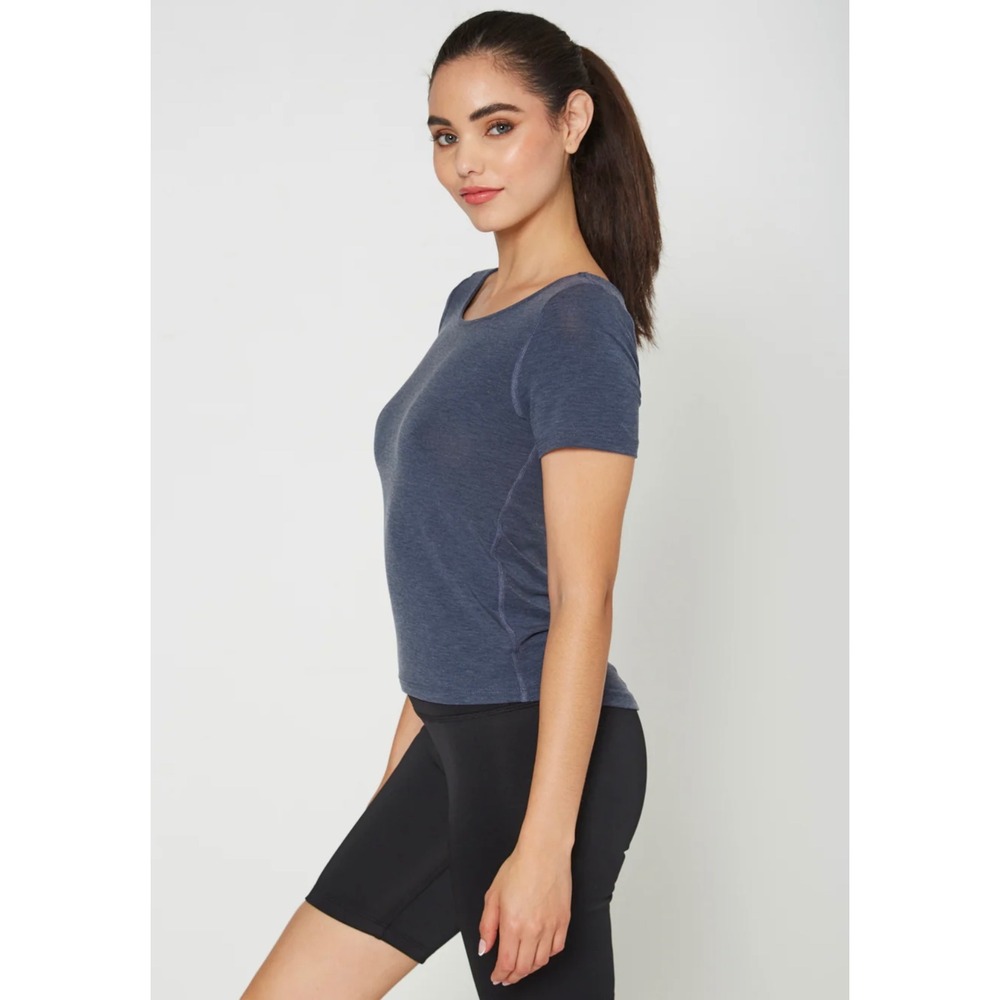 Trophy yoga t shirt navy blue women's small NWT
